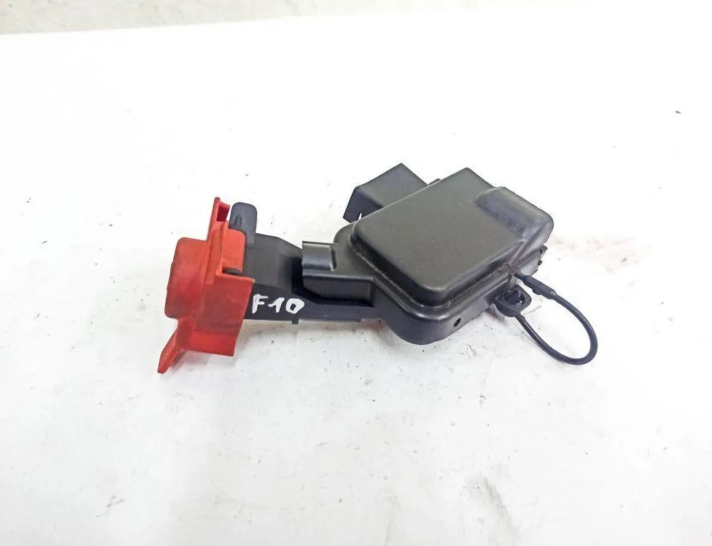 BMW 5 Series F10/F11 (2009-2017) Положительный аккумуляторный кабель 586509,12909214244,58650910,9214244 32865945