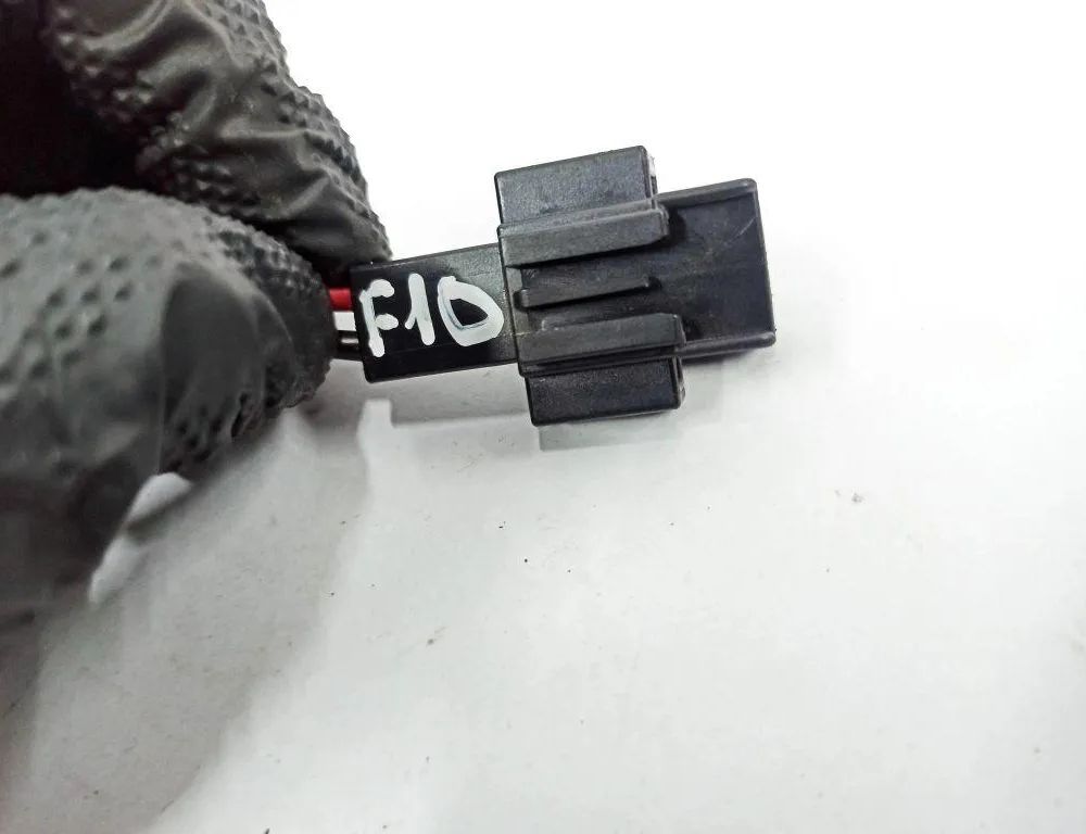 BMW 5 Series F10/F11 (2009-2017) Relé ventilátora EG5221,91410609,9018079,R0501006,9141060,1203960,611391410609,15634611,10688710,106887,929270,1383873,9159332,18079,19292702 32867094