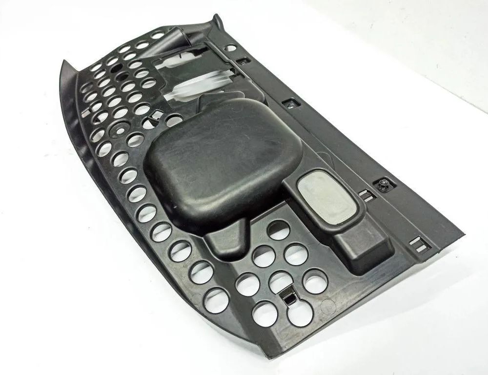 MERCEDES-BENZ R-Class W251 (2005-2017) Нижняя панель A2516305717,18111618,2118820020,A2516800239,18111687 32875118