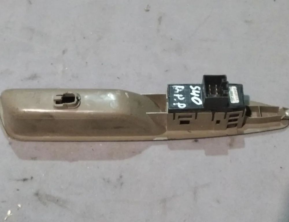 VOLVO S40 1 generation (1996-2004) Front Right Door Window Switch 00W282,NMZ3451,30889755 11294061