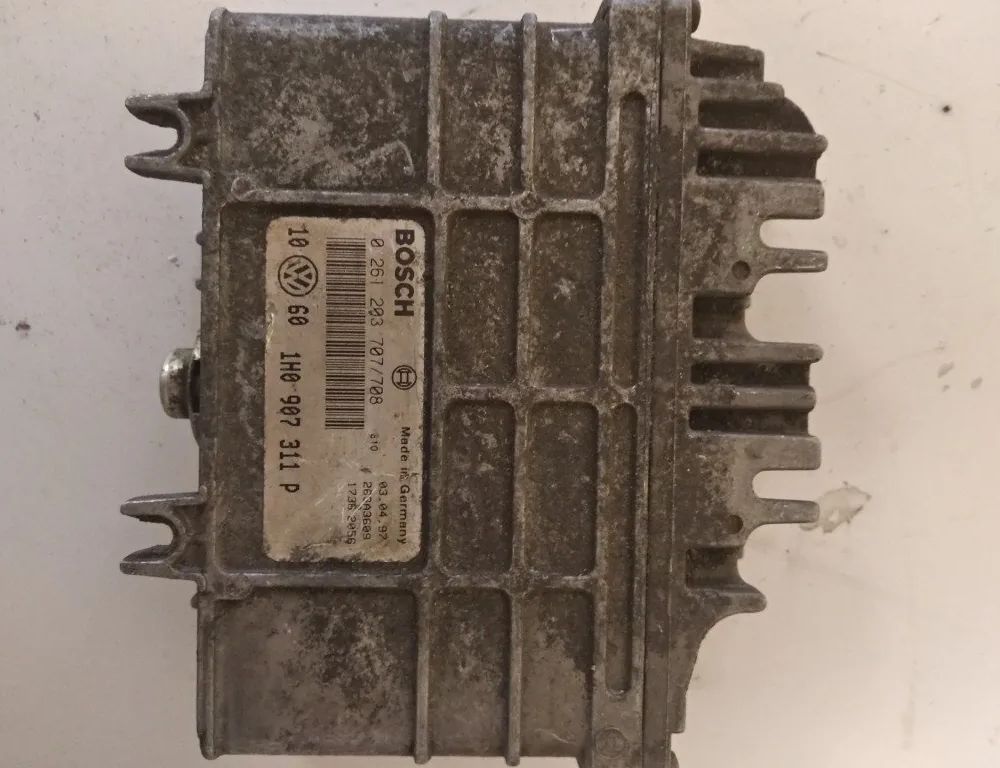 VOLKSWAGEN Golf 3 generation (1991-1998) Riadiaca jednotka motora NMZ2780,1H0907311P 11316285