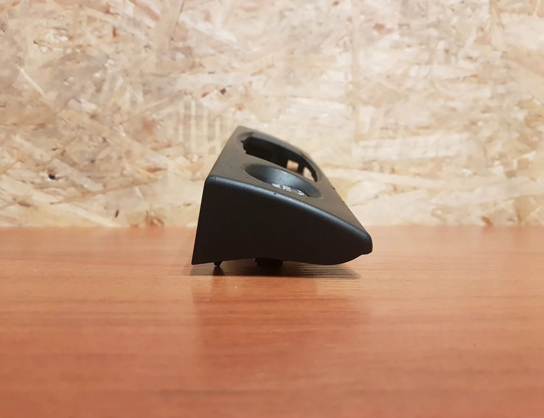 BMW 5 Series E60/E61 (2003-2010) Zapaľovacie tlačidlo #1137,6979533,108625 11712468