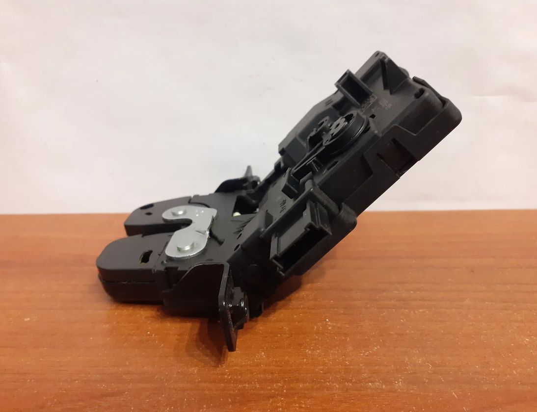 JAGUAR XF 6 generation (2014-2024) Zámok na piate dvere CPLA-A442A66-AE,#11421 15409121