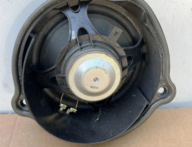 MERCEDES-BENZ CLS-Class C219 (2004-2010) Ľavý predný dverový reproduktor A2198200502,#F996 24805231