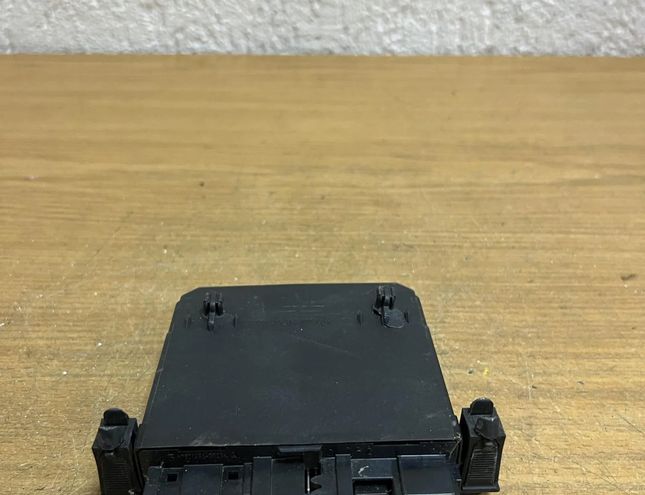 MERCEDES-BENZ E-Class W210 (1995-2002) Блок управления дверей передние  правые 2088201226,#F3679 26391965