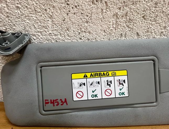 JAGUAR XF 1 generation (2011-2016) Защита от солнца левая 3U5A00014DA,#F4531 27422187