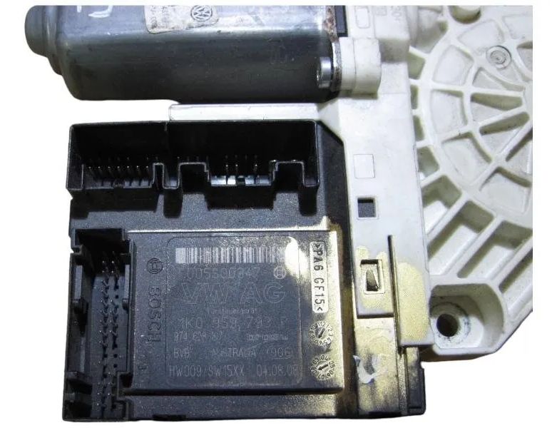 VOLKSWAGEN Passat B6 (2005-2010) Маторчик стеклоподъемника передней левой двери 1K0959793P 26662262