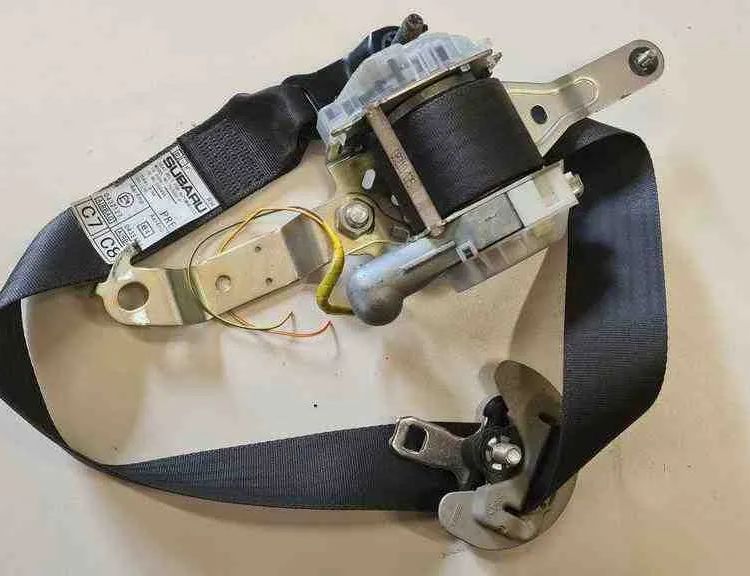 SUBARU Legacy 5 generation (2009-2015) Ремень безопасности передний правый G087917,7Q7050P,G8210125,0432127 32712727