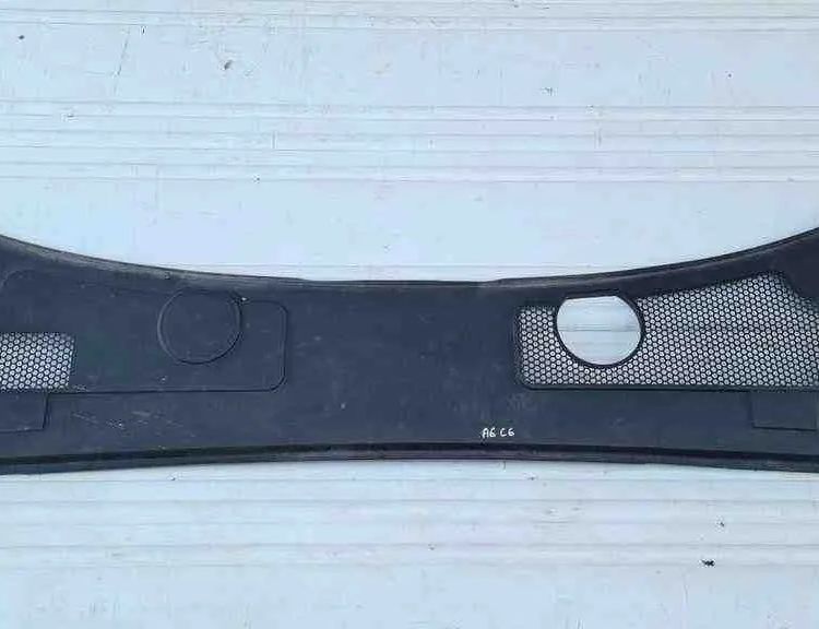 AUDI A6 C6/4F (2004-2011) Пластмасса передняя стеклоочистителей 4F1819447 32713573