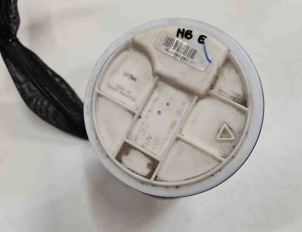 MERCEDES-BENZ E-Class W211/S211 (2002-2009) V nádrži palivové čerpadlo 0580303018,A2114701694 32714942