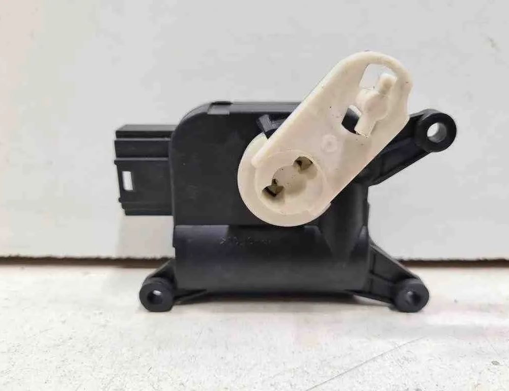 VOLKSWAGEN Passat B7 (2010-2015) Interior Heater Flap Motor Actuator 3C0907511R,CZ1168802801 32718644