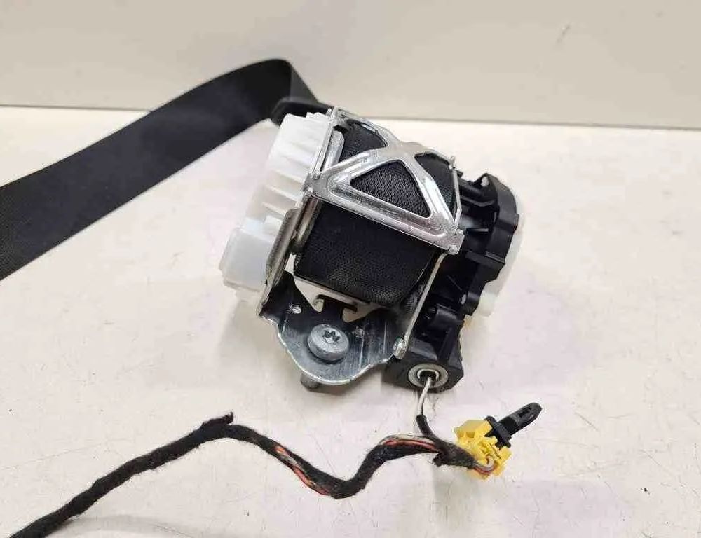 MERCEDES-BENZ R-Class W251 (2005-2017) Pravý zadný bezpečnostný pás 1000053,A2518608085,GB14166 32721349