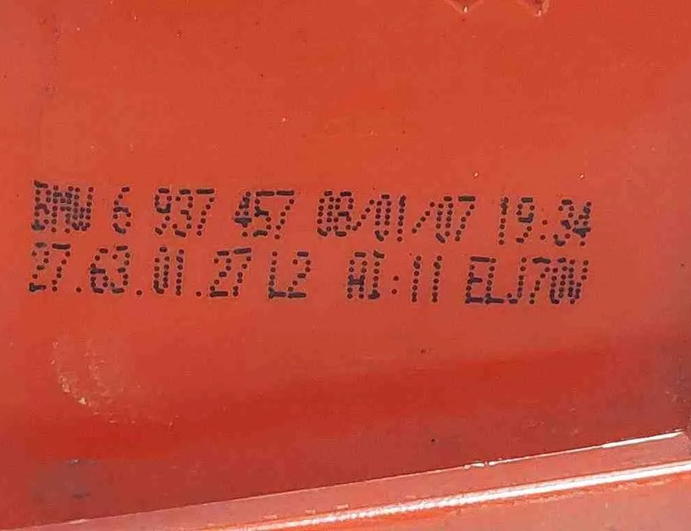 BMW 3 Series E90/E91/E92/E93 (2004-2013) Ľavé zadné koncové svetlo 6937457,276301 32723812