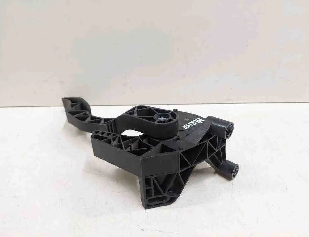 OPEL Meriva 1 generation (2002-2010) Plynový pedál 93335443,6PV00811002 32725705