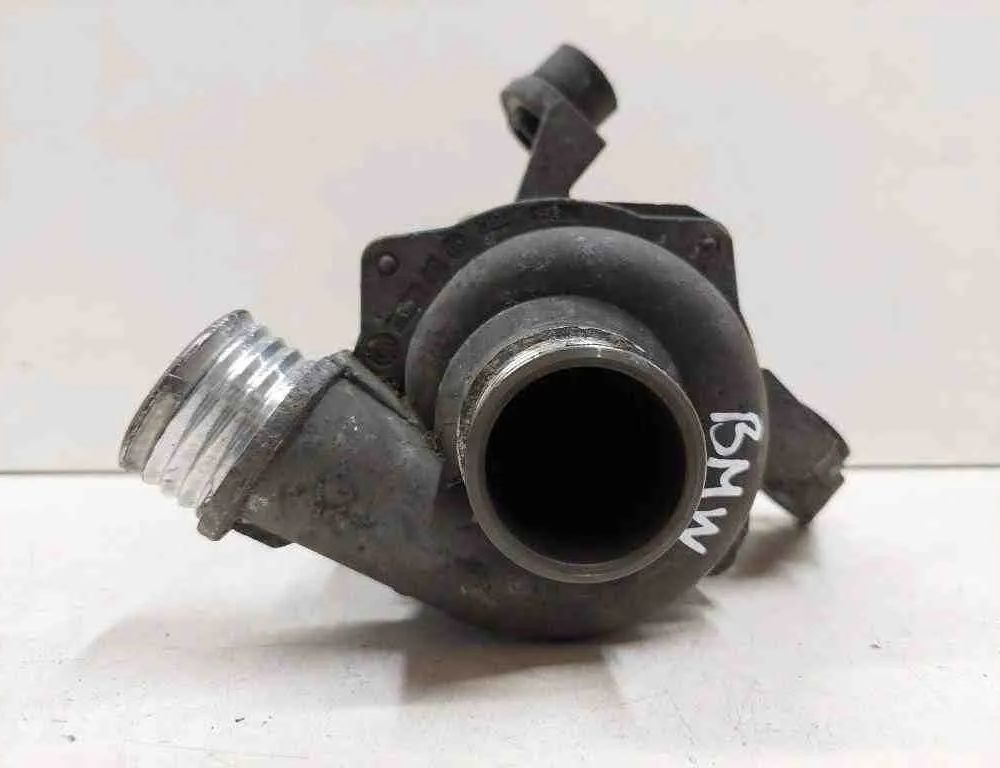 BMW 1 Series E81/E82/E87/E88 (2004-2013) Vodná pumpa 17669711,7586928,70285303,1151758692804,11517586928 32726646