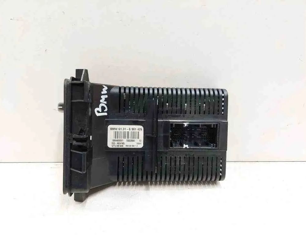 BMW 3 Series E46 (1997-2006) Headlight Switch Control Unit 0302866,61316901429,6901429,086480051 32727302