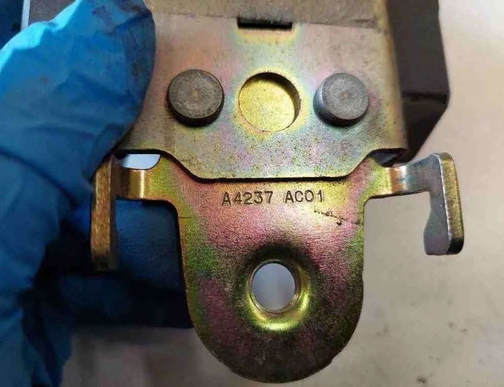 RENAULT Scenic 4 generation (2017-2023) Front Right Seatbelt A4237AC01,041038 32727575