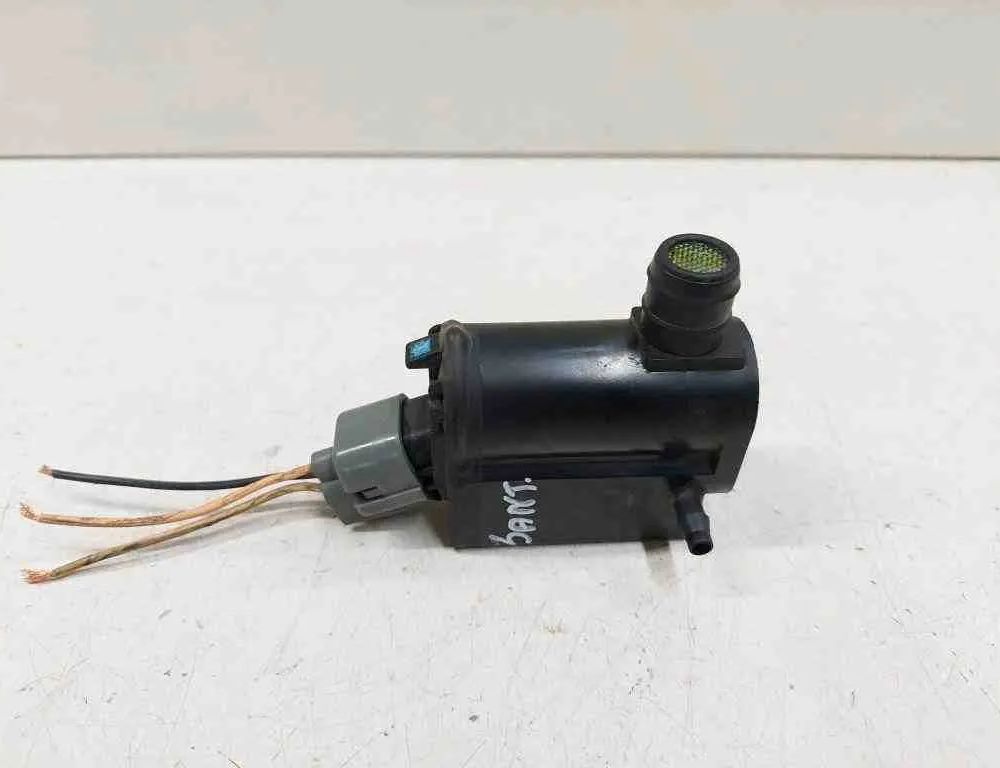 HYUNDAI Santa Fe CM (2006-2013) Washer Tank Motor 985103E000 32727920