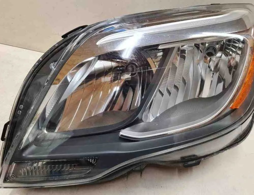 MERCEDES-BENZ GLK-Class X204 (2008-2015) Ľavé predné svetlomety 7322100000,12518205,A2048201339 32728773