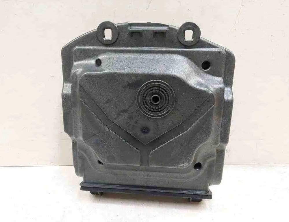 BMW 5 Series Gran Turismo F07 (2010-2017) Subwoofer 18820010,6513922583101,430407861981,9225831,65139225831 32730364