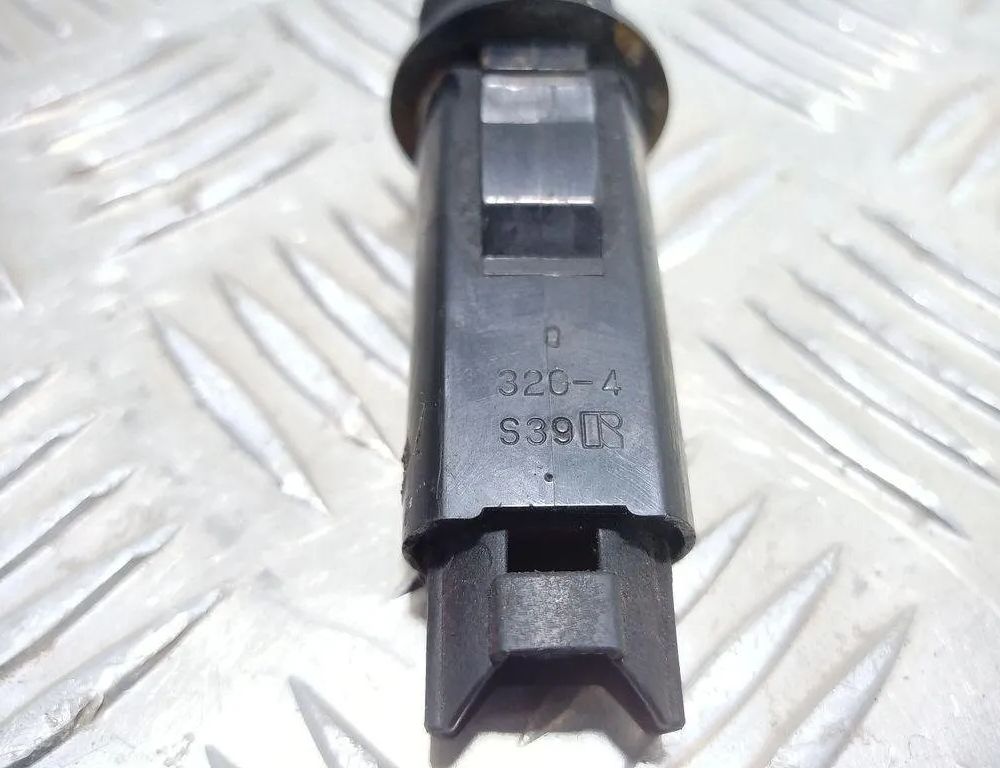 TOYOTA RAV4 2 generation (XA20) (2000-2006) Other Control Units 3204S39 31359125