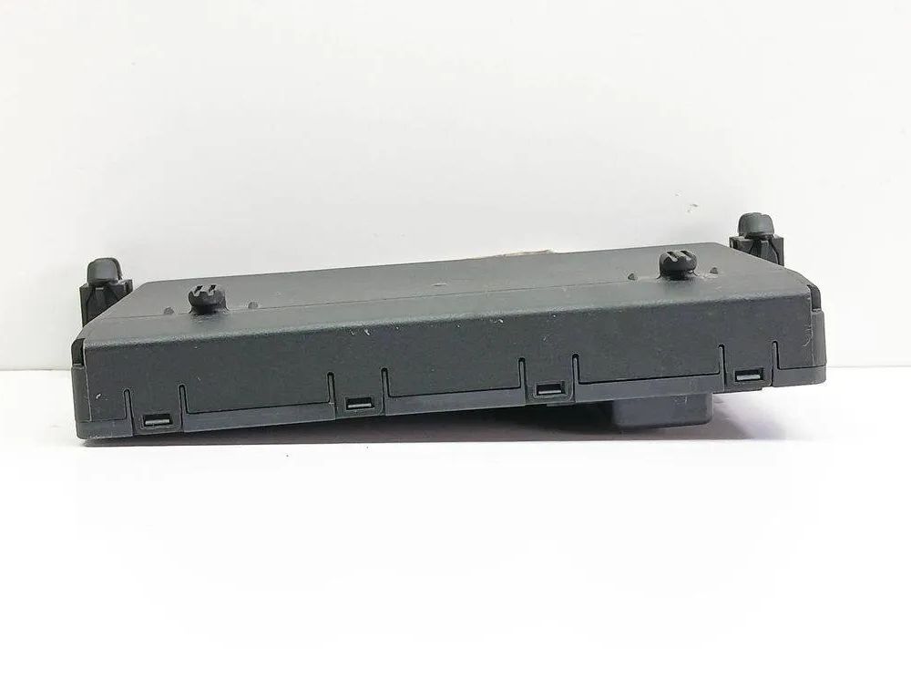 MERCEDES-BENZ C-Class W203/S203/CL203 (2000-2008) Блок управления дверей задние правые 2038206426 31378027