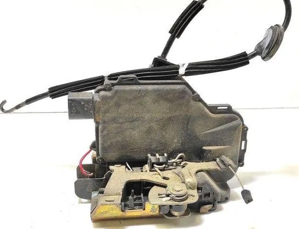 VOLKSWAGEN Passat B5 (1996-2005) Замок задней левой двери 3B4839015A 31394672