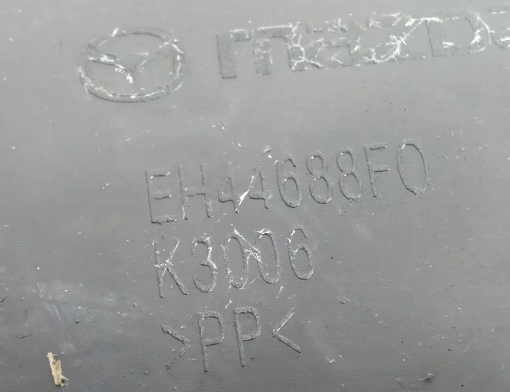 MAZDA CX-7 1 generation (2006-2012) Pena do kufra EH44688F0,K3006 31395118