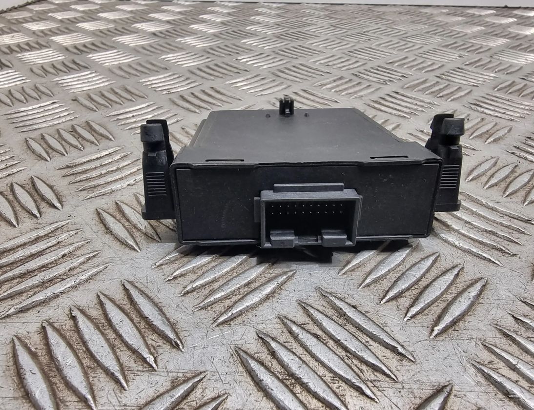 VOLKSWAGEN Caddy 3 generation (2004-2015) Kontrolná jednotka brány 1K0907530L,1K0907951,5WK50011B 21582137