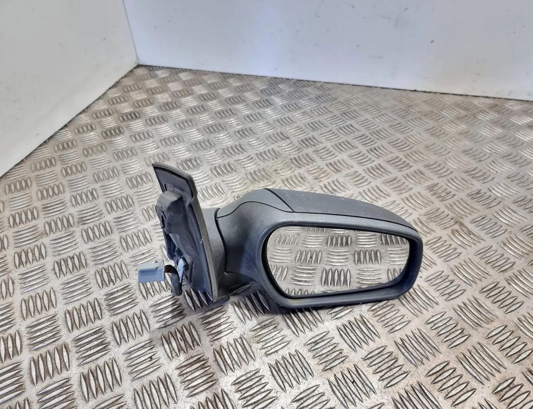 FORD Focus 2 generation (2004-2011) Pravé krídlo zrkadlo E9014292,E9024292 24823453