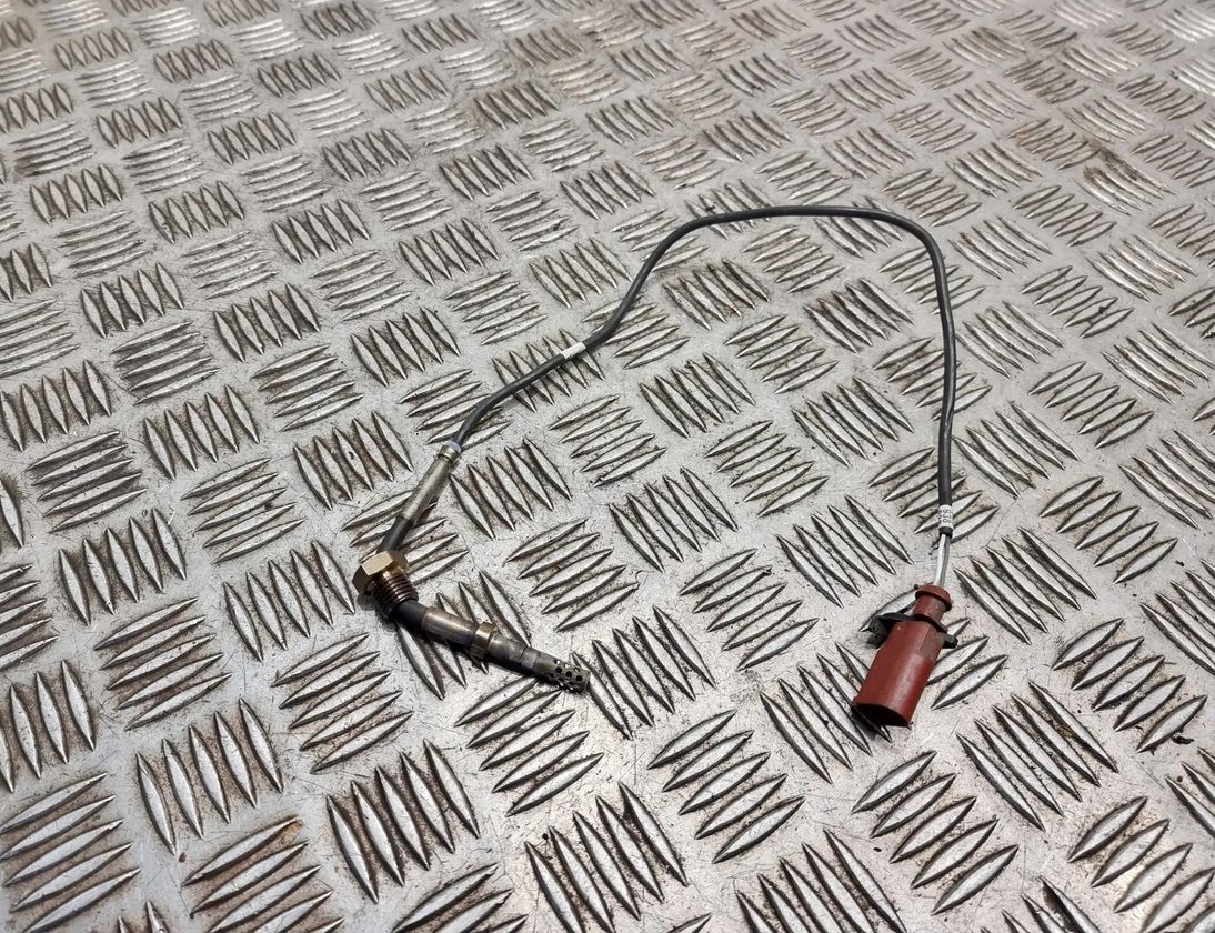 VOLKSWAGEN Golf 5 generation (2003-2009) Датчик температуры выхлопных газов 03g906088k 24825230