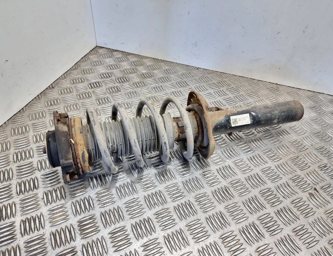 VOLKSWAGEN Passat B7 (2010-2015) Ľavý predný tlmič nárazov 3C0413031AT,166VWMHC 26388105