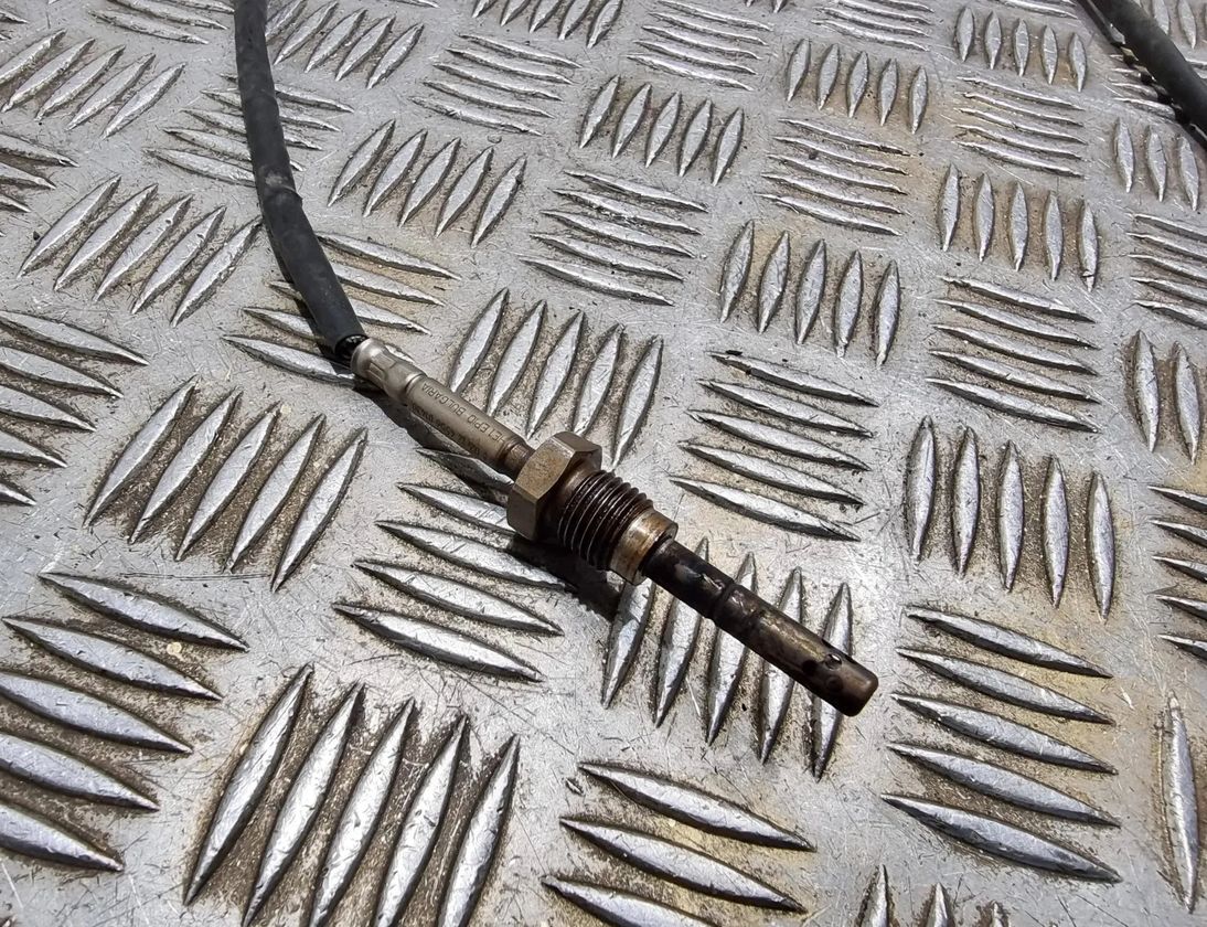 VOLKSWAGEN Golf 7 generation (2012-2024) Senzor teploty výfukových plynov 03l906088cc 27482470