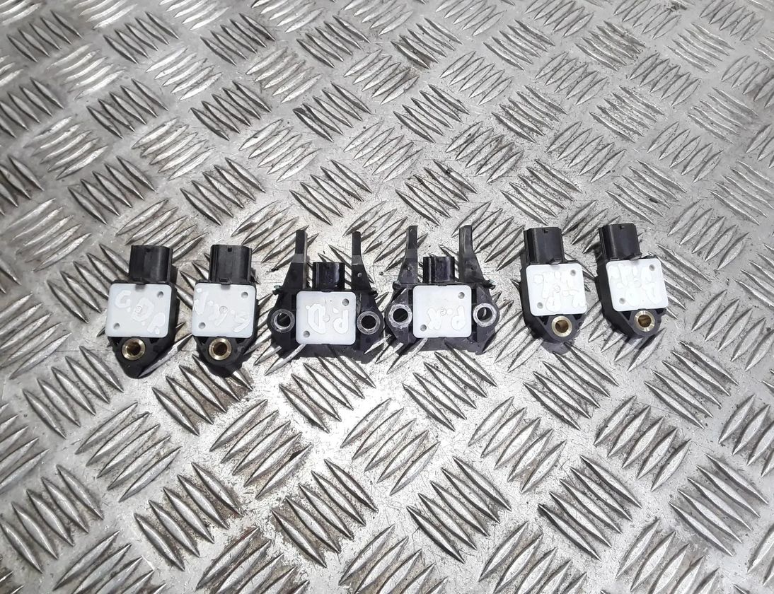 TOYOTA Yaris 2 generation (2005-2012) Боковой датчик удара левый 898310D010,898310H010 27890800