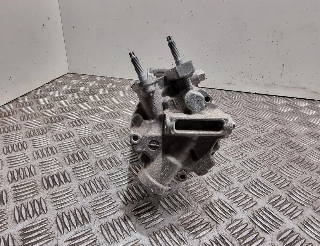 FORD C-Max 2 generation (2010-2019) Klimatizačné čerpadlo R134AR1234YF,JX6119D629HA 29825307