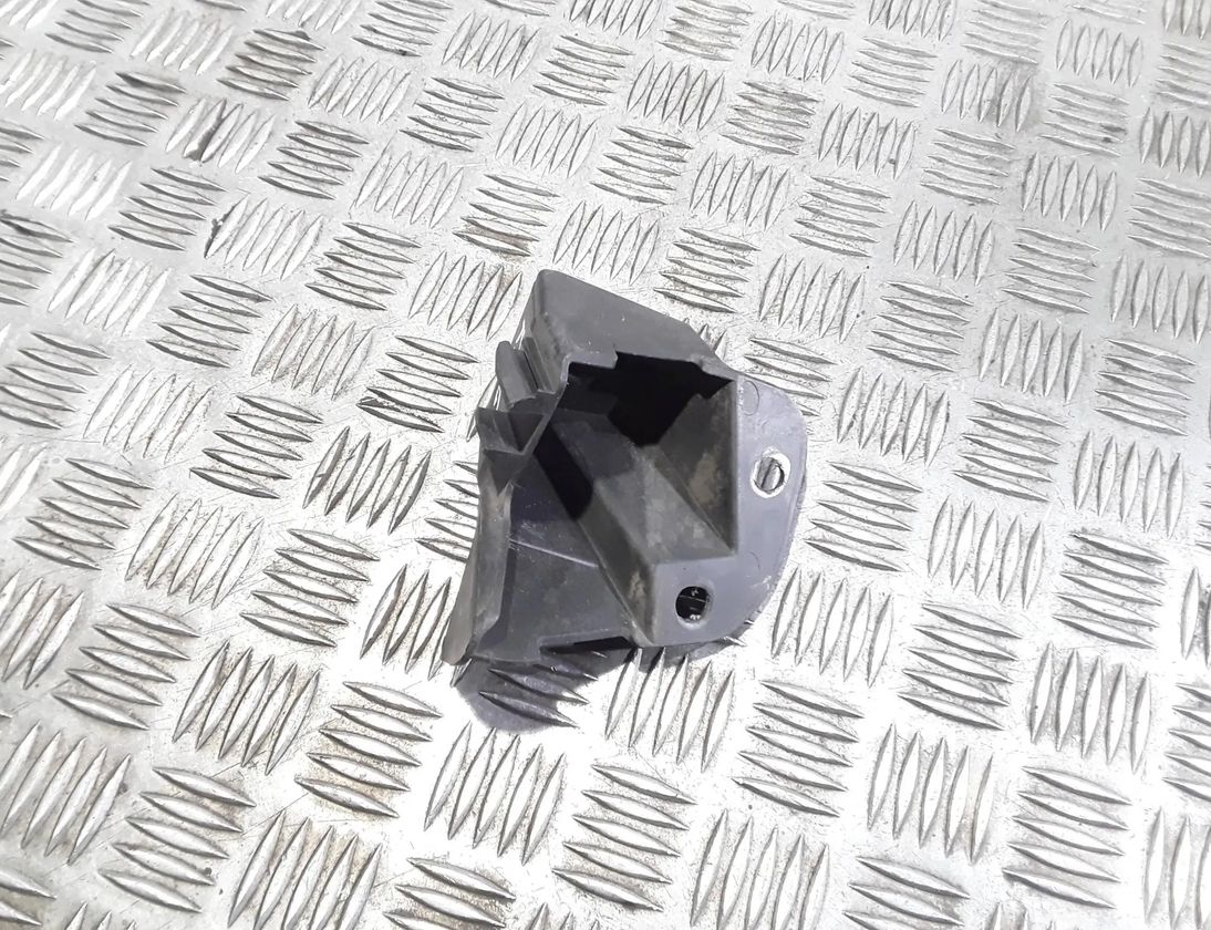 FORD Fiesta 7 generation (2017-2024) Držiak nárazníka vľavo vzadu H1BB17E851A1 29887939