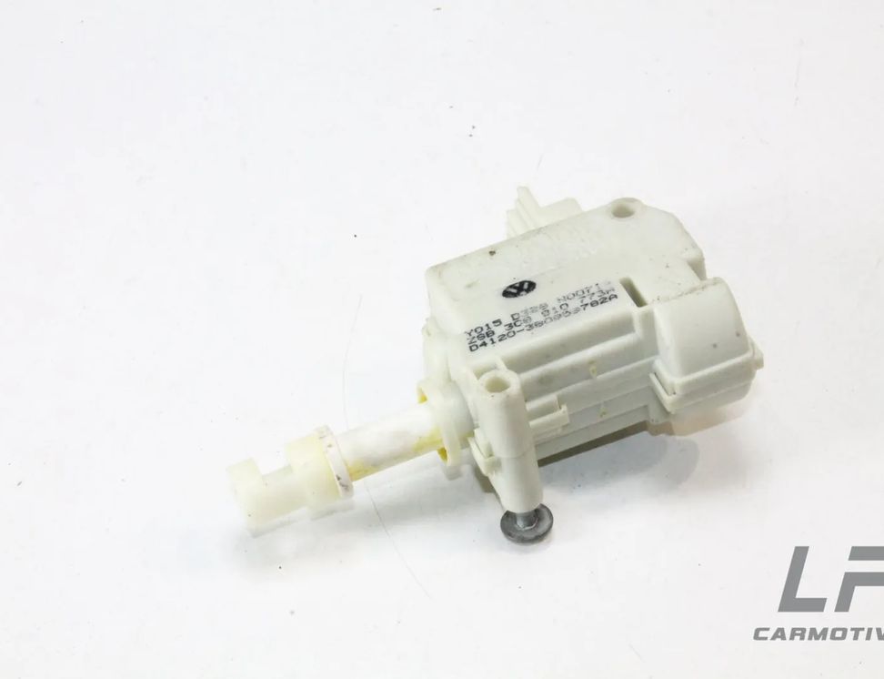 VOLKSWAGEN Passat CC 1 generation (2008-2017) Замок крышки топливного бака 3C0810773A 13719260