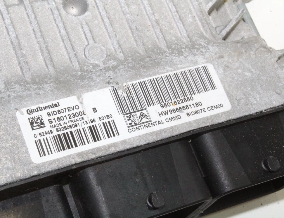 PEUGEOT 508 1 generation (2010-2020) Блок управления двигателем 9801622880,S180123008B 21847530