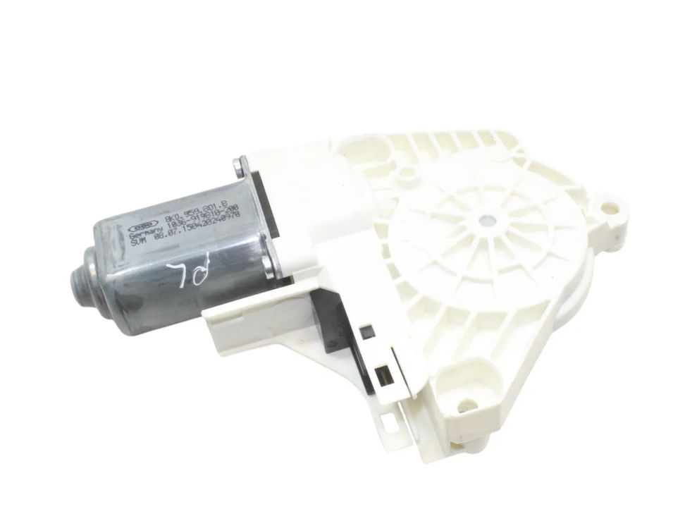 AUDI A6 C7/4G (2010-2020) Motor regulátora okna ľavých predných dverí 8K0959801B 27371240
