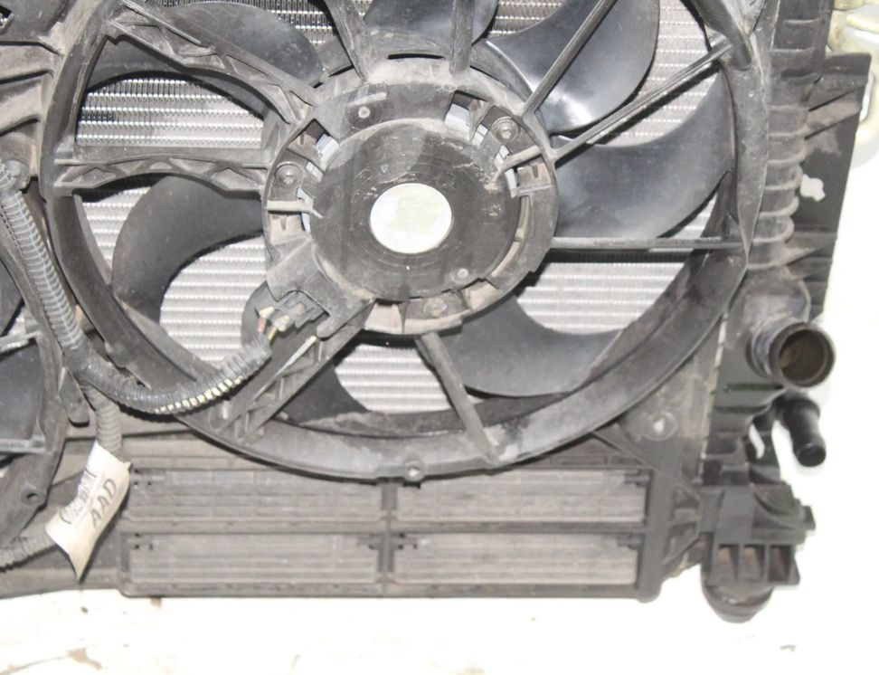 FORD Kuga 2 generation (2013-2020) Cooling Parts F1F1-8D048-AB,EJ73-7A095-AE 29761041