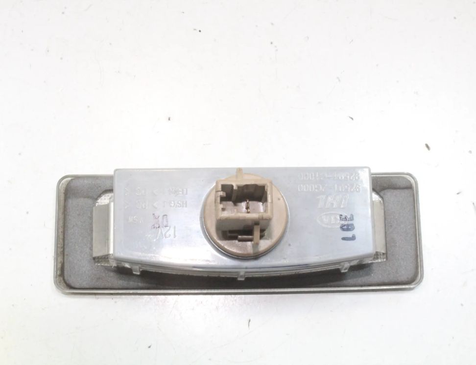 KIA Sportage 4 generation (2016-2022) Svetlá pre evidenčné čísla 92501-2G000 31723333