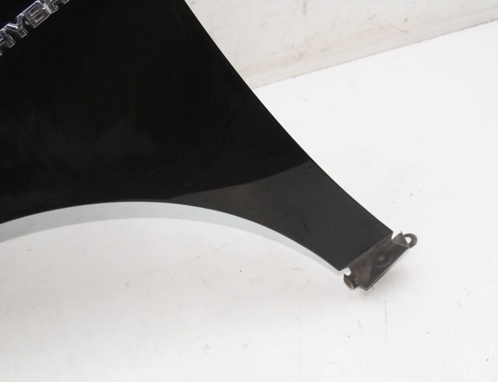 TOYOTA Prius Plus 1 generation (2012-2020) Ľavý predný blatník 202 32811502