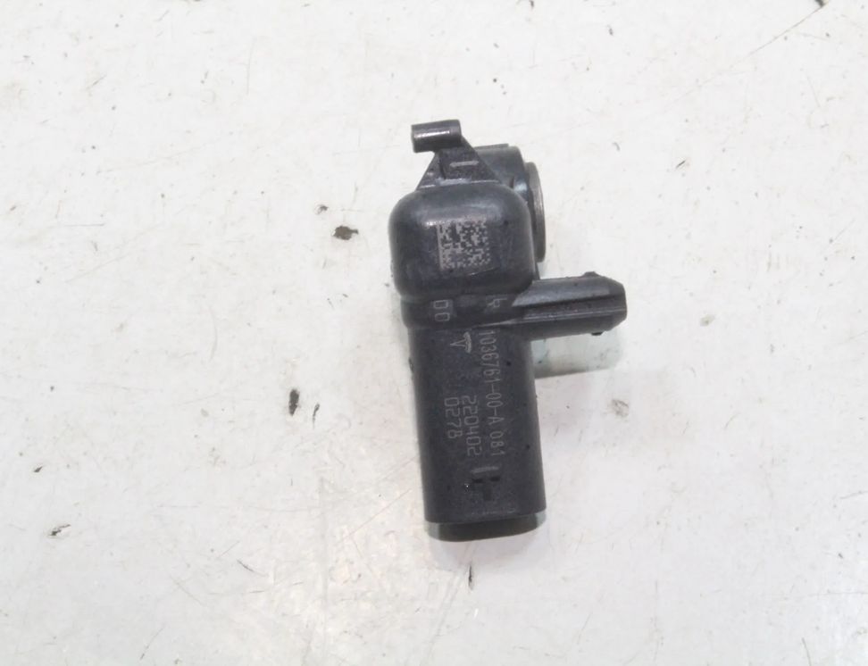 TESLA Model Y 1 generation (2020-2024) Rear Right Impact Sensor 1036761-00-A 33094126
