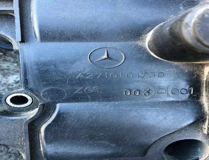 MERCEDES-BENZ E-Class W212/S212/C207/A207 (2009-2016) Ventilový kryt A2710101730 27215178