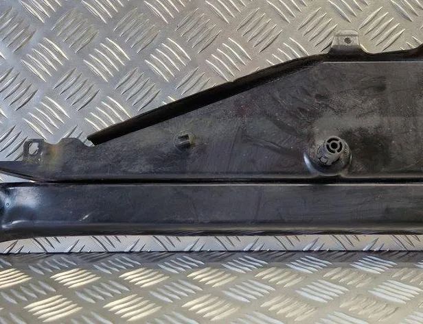 BMW 7 Series F01/F02 (2008-2015) Bерхняя часть телевизора 718385111,7183851,51647183851 32281526