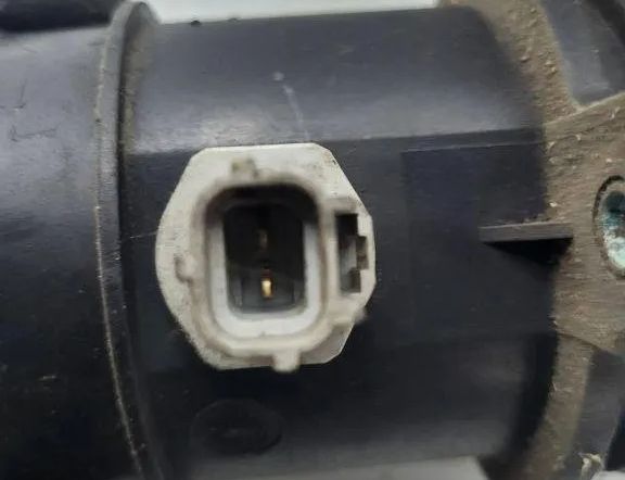 FORD Focus 1 generation (1998-2010) Воздухомер воздушного фильтра 98AB9P965AA 32260736