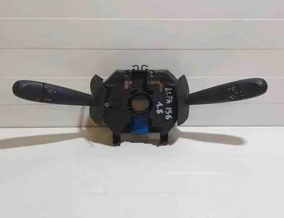 ALFA ROMEO 156 932 (1997-2007) Подрулевой переключатель 73385,B883 32617535