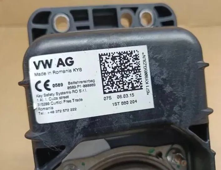 SEAT Toledo 4 generation (2012-2020) Rear Differential Mount 1ST880204 27952184