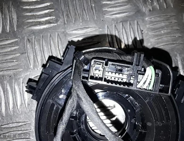 TOYOTA Rapid 2 generation (1985-2023) Sťahovací krúžok airbagu (krúžok SRS) 28611779