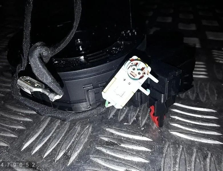 TOYOTA Rapid 2 generation (1985-2023) Sťahovací krúžok airbagu (krúžok SRS) 28611779